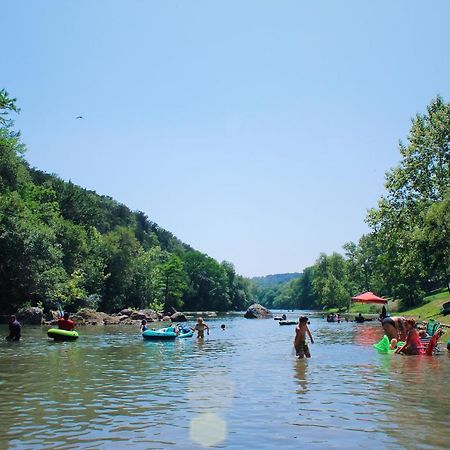 Son'S Guadalupe Glamping Tents - Adorable Riverside Glamping Tents Perfect A Family Getaway! Нью-Браунфелс Екстер'єр фото